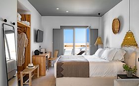 Lemon Suites Santorini